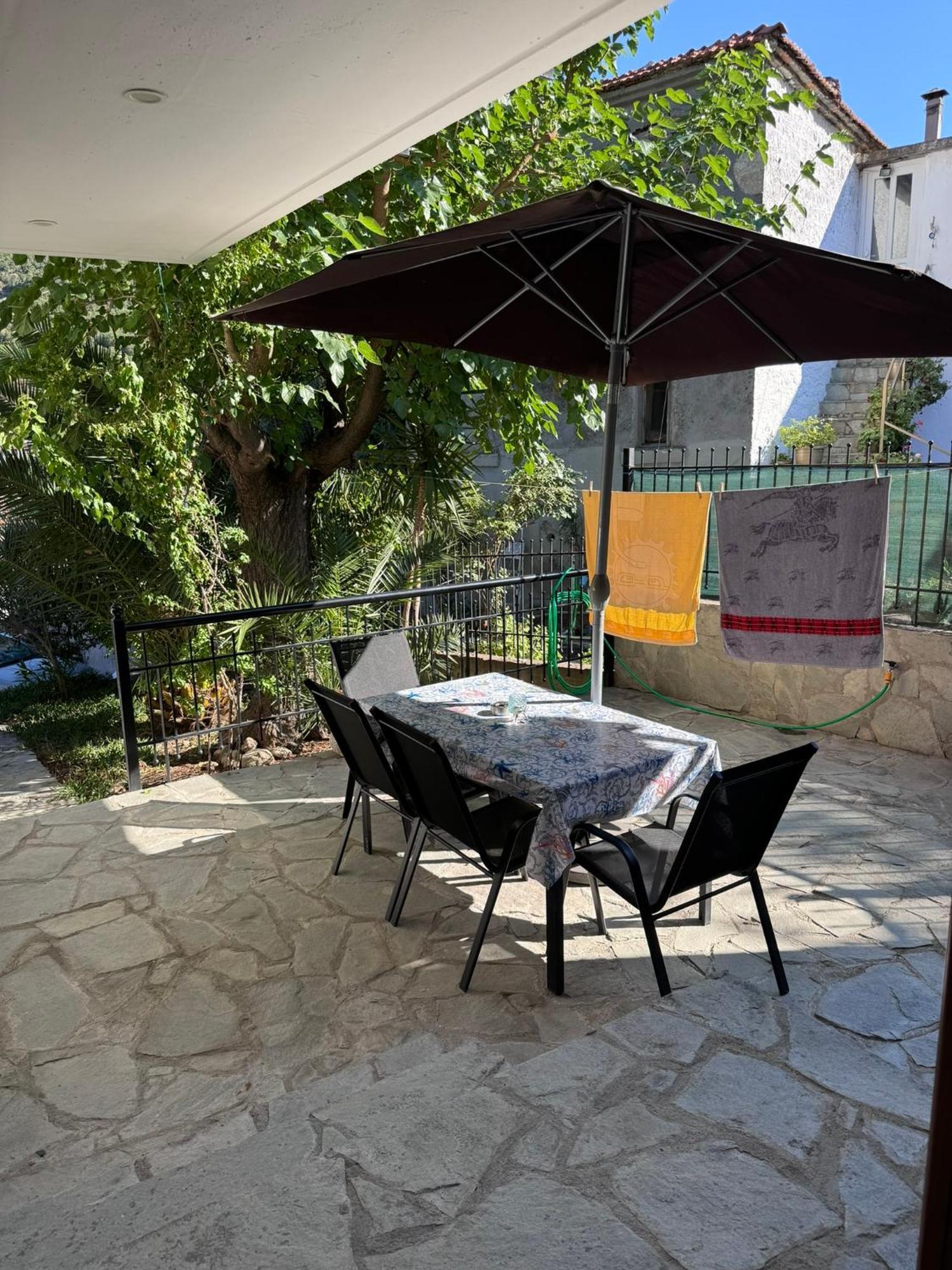Stone House Under A Rock Kukos Apartment Sykia Chalkidikis Exterior foto
